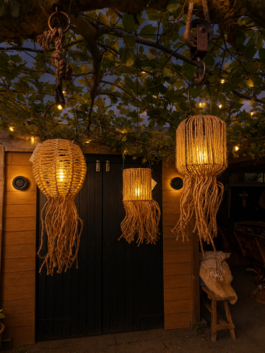 ibiza solar lamp, solar hanglamp tuin, boho buitenlamp, jute solar lamp, solar verlichting tuin, ibiza tuinlamp, buitenlamp zonne energie